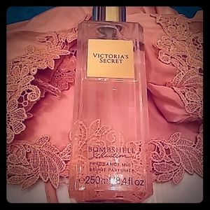 Bombshell Seduction Fragrance Mist!!